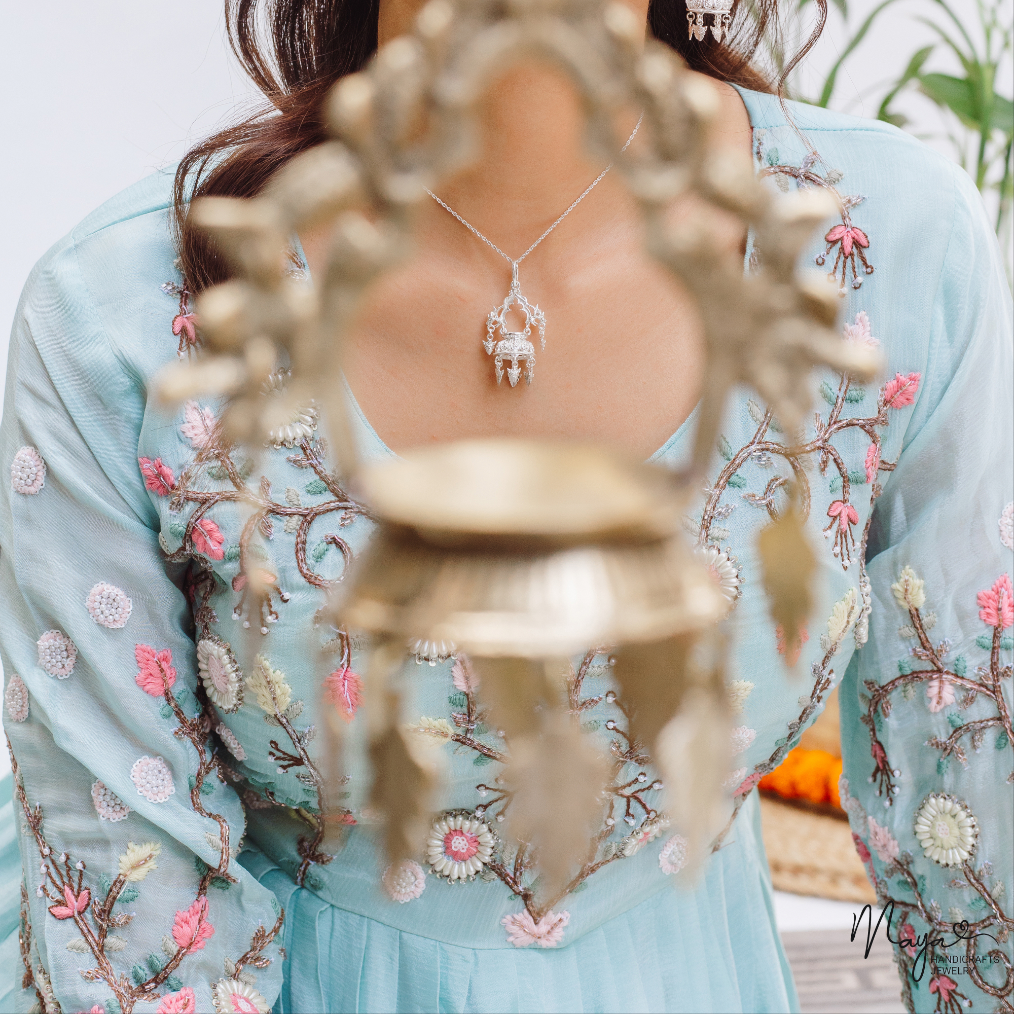 Dalucha pendant